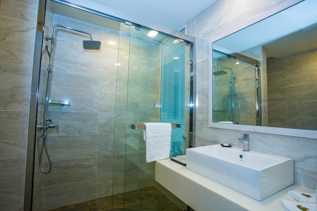 Austin Park Hotel Johor Bahru Exterior foto